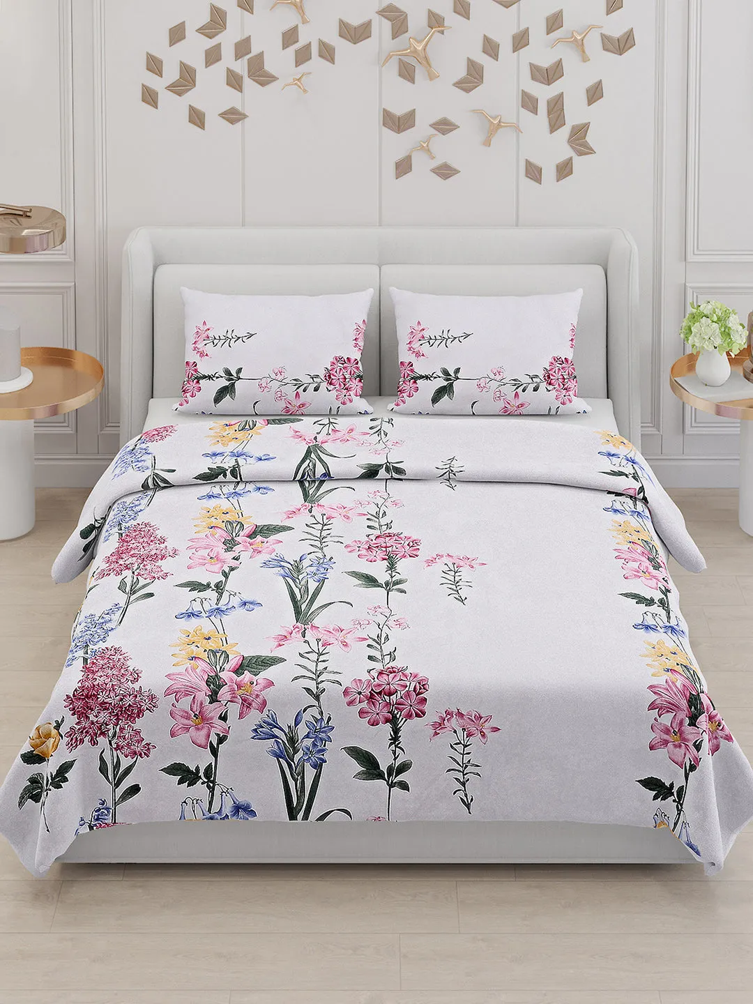 110 GSM Polyester Double Bed Bedsheet with 2 Pillow Covers