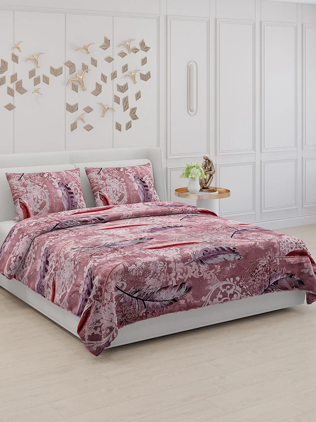 110 GSM Polyester Double Bed Bedsheet with 2 Pillow Covers