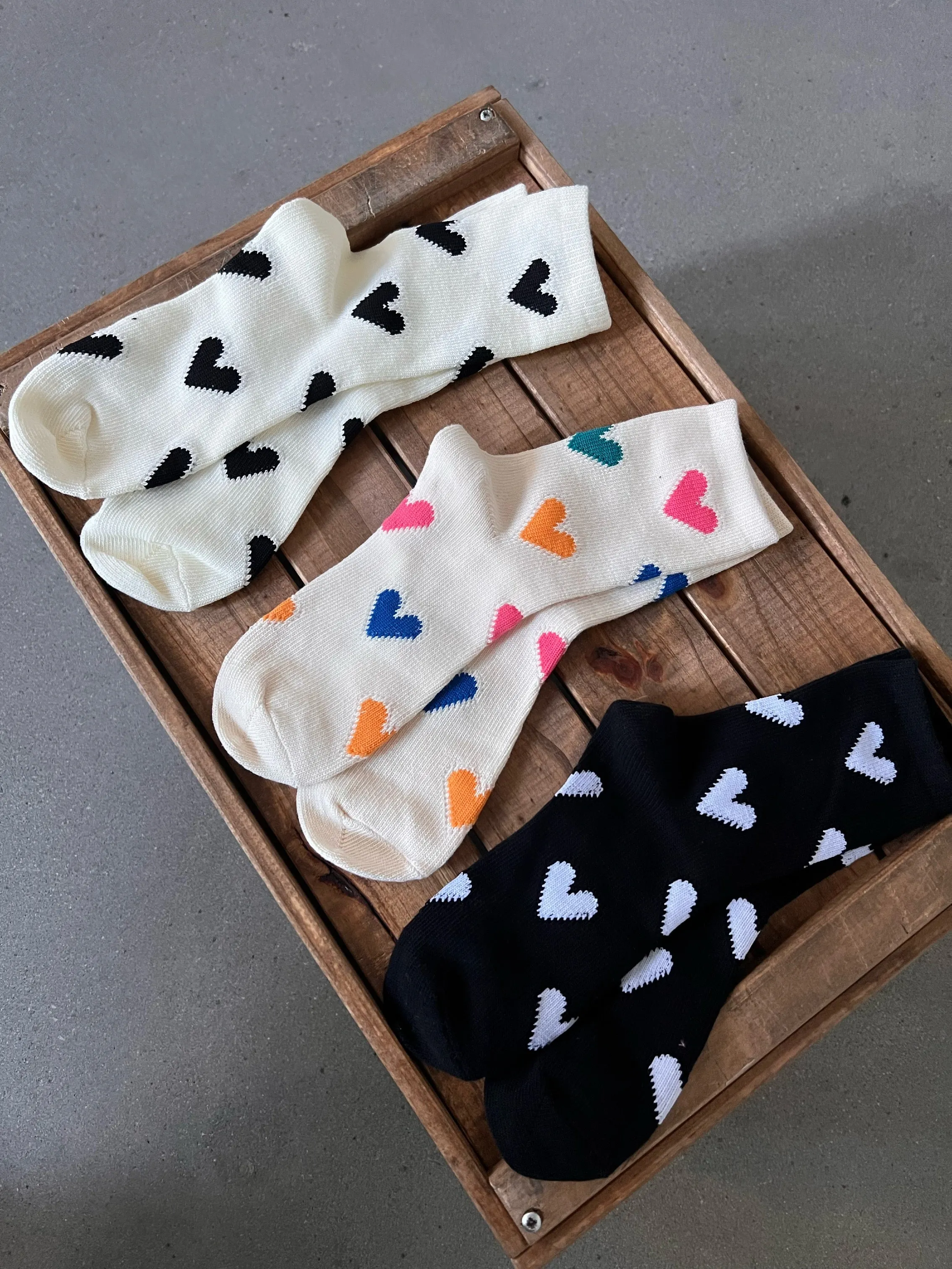 27 Heart Socks