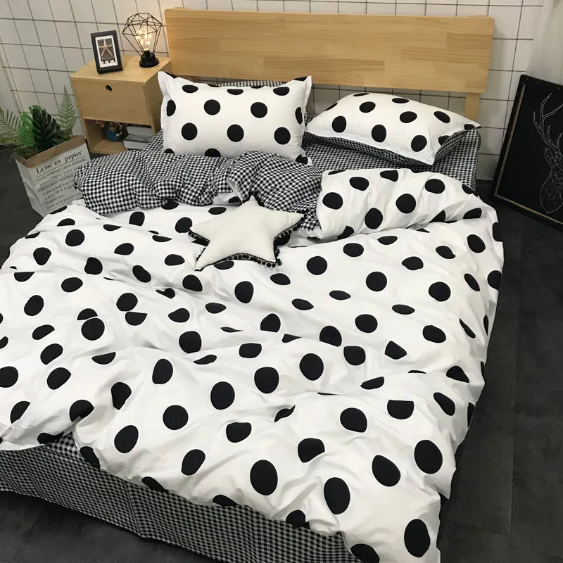 Black White Wave Point / Cow Bed Sheet 4 Pieces AD11833