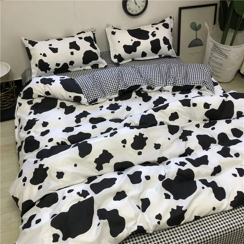 Black White Wave Point / Cow Bed Sheet 4 Pieces AD11833