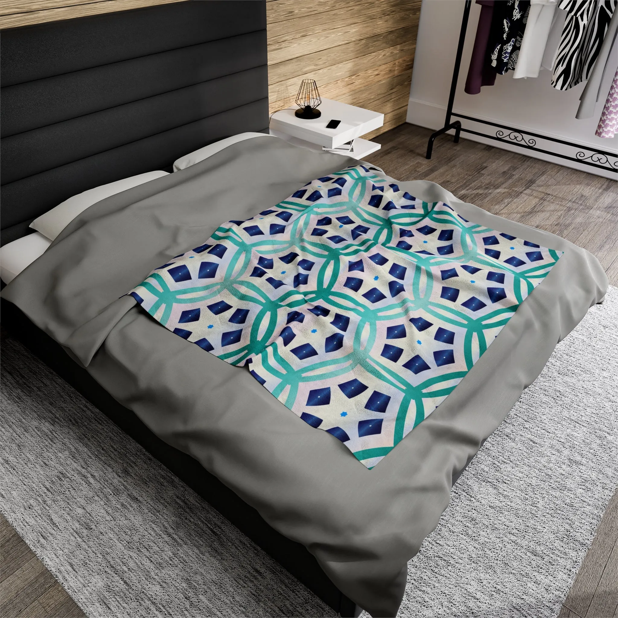 Blue Hexagon Velveteen Plush Blanket