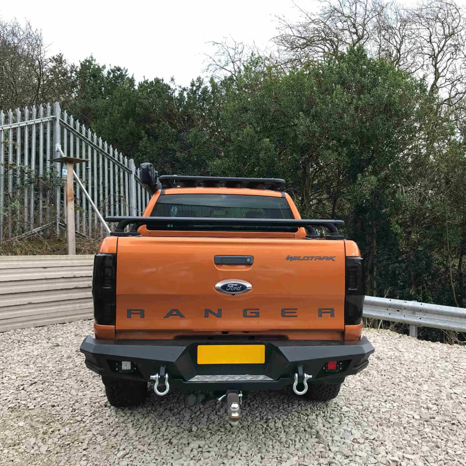 Low Profile Pickup Adjustable Cargo Rack Bars (Fits with Roll & Lock Covers)