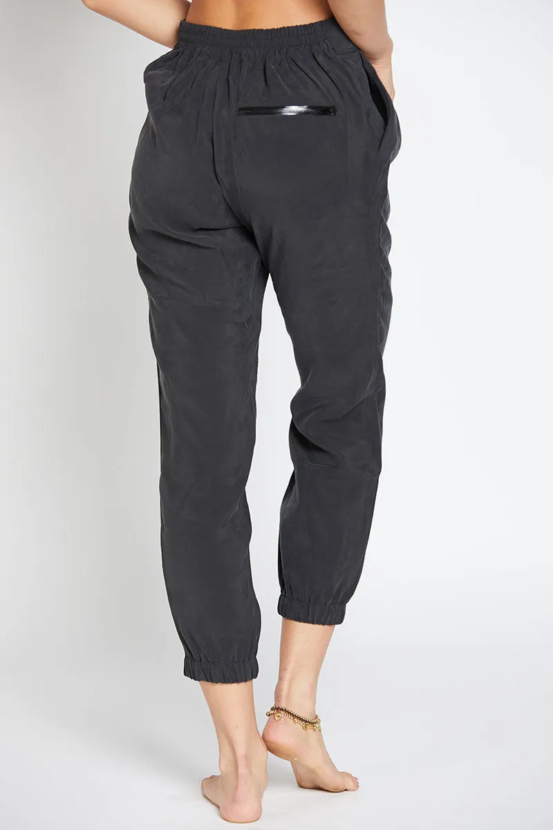 Onzie Woven Jogger Pants Black