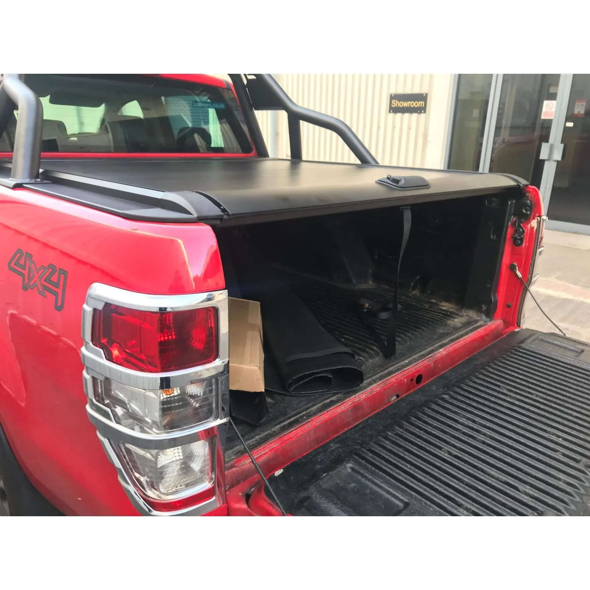 Roll & Lock Style Load Bed Tonneau Cover for Ford Ranger 2012  MK3 T6 (P375) DC